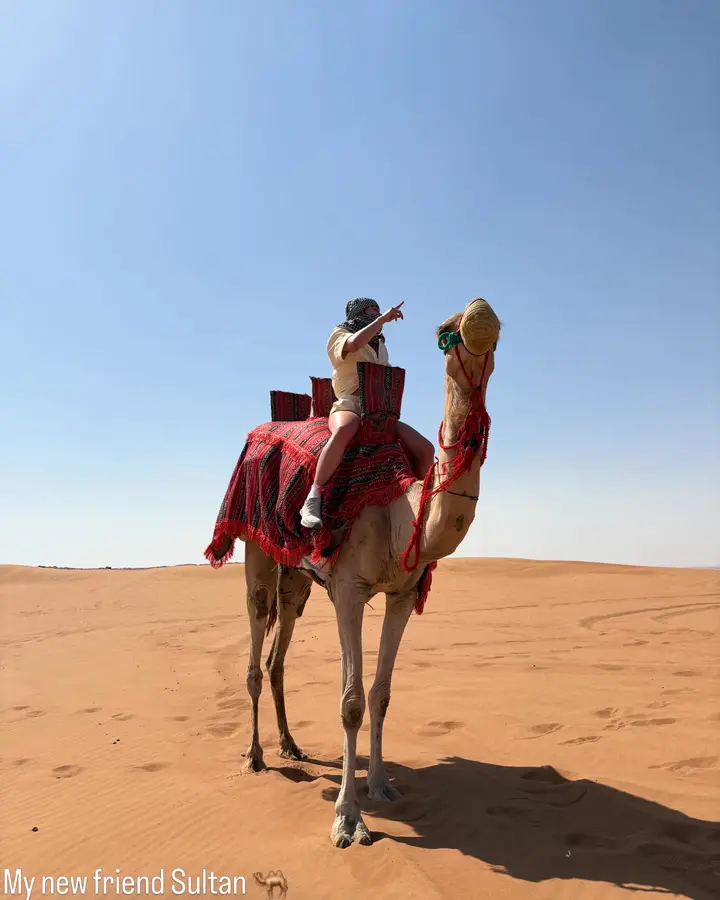 Camel ride and falconry on a daytime Dubai desert safari — guest photo 2